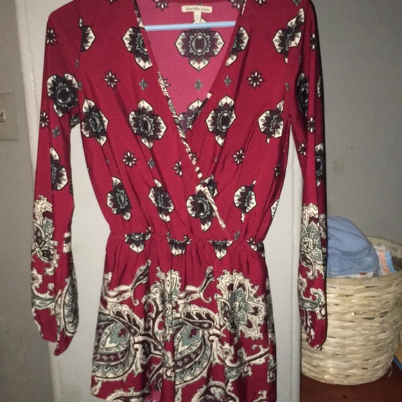 Romper - Picture 2 of 4